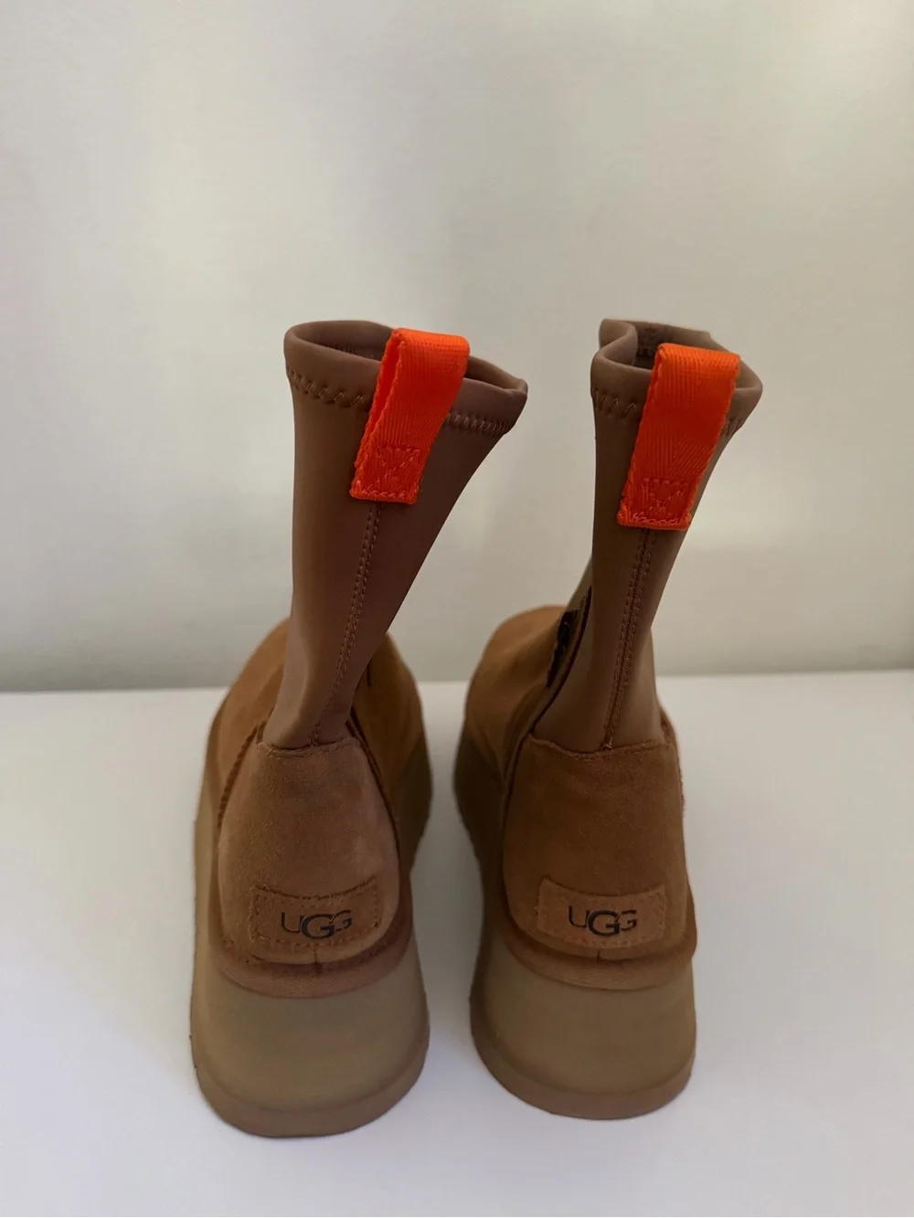 UGG Platform Dipper Boot
